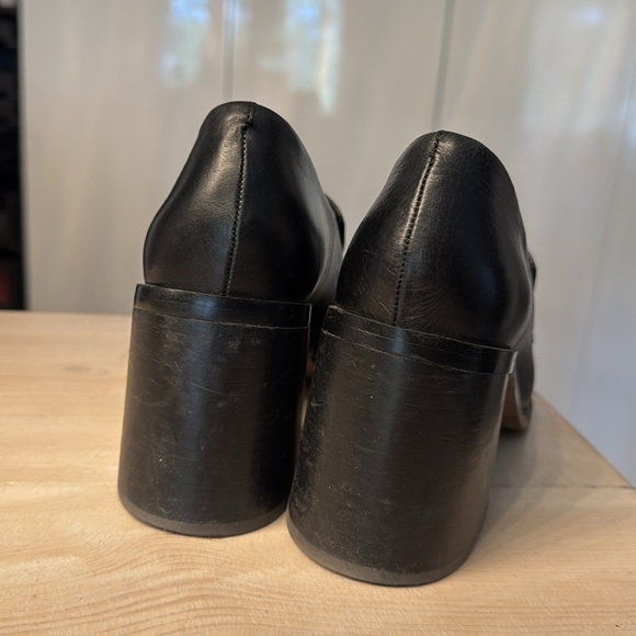 Vince Camuto Pump - Picture 5 of 10